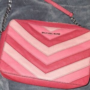 Michael Kors Pink Chevron Women's Bag